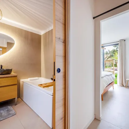 Cosy Neuve 8 Min A Pieds Des Plages Equipee Villa