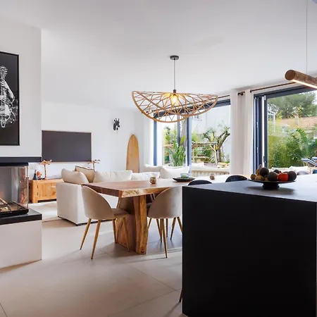 Cosy Neuve 8 Min A Pieds Des Plages Equipee Cassis